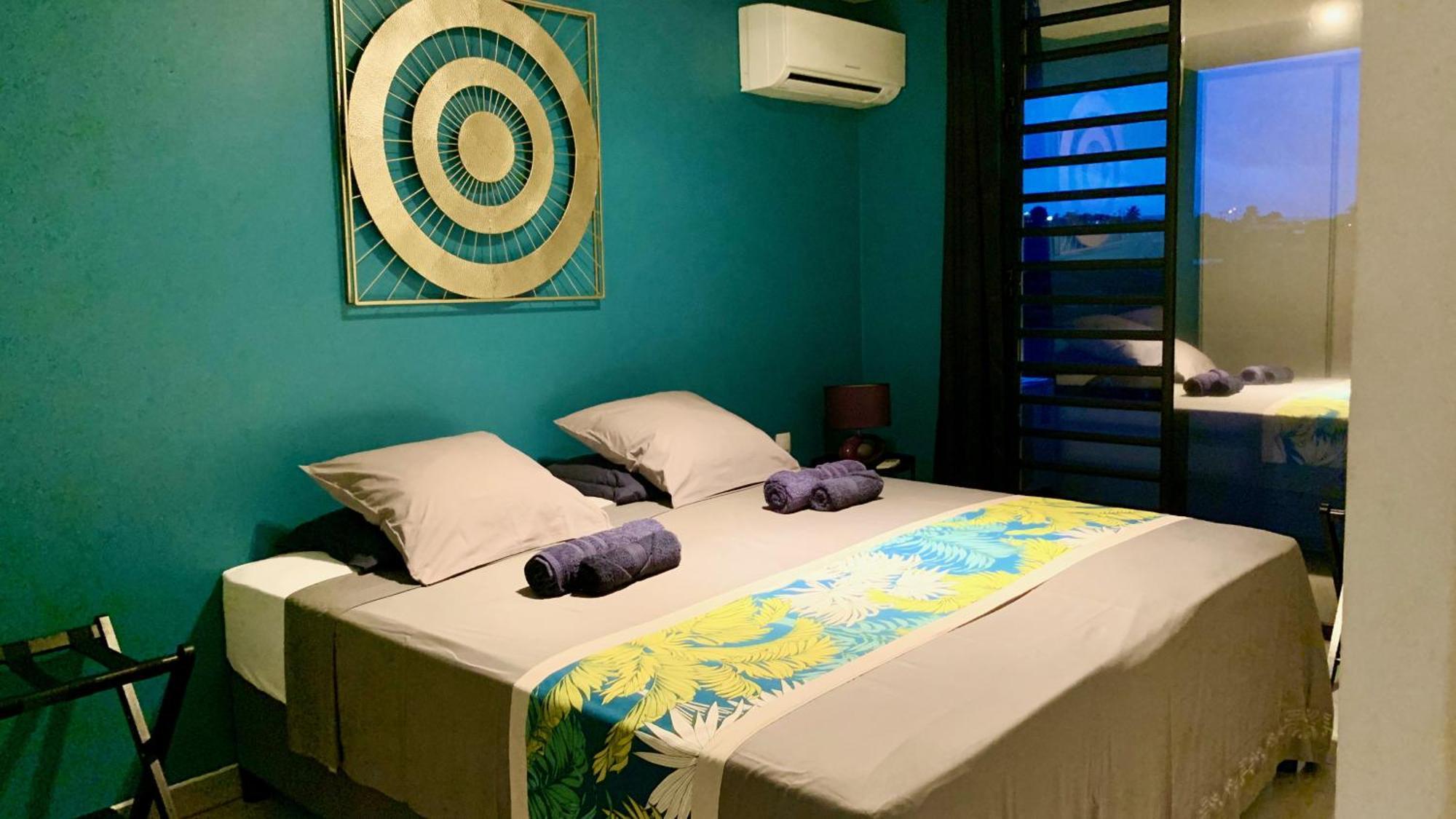 Kaili Ocean View Luxury 2Br Ac Throughout Fiber Wifi & Pool Διαμέρισμα Παπεέτε Εξωτερικό φωτογραφία